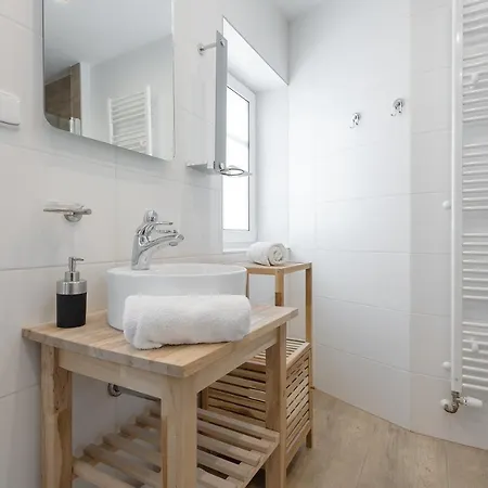 Hotel Vlevo Dole - No 7 Rokytnice nad Jizerou