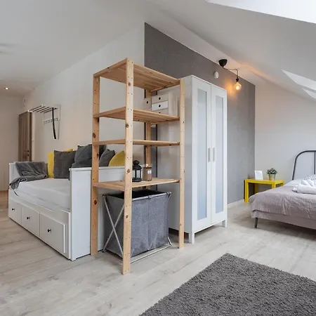 Hotel Vlevo Dole - No 7 Rokytnice nad Jizerou
