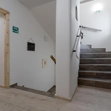 Vlevo Dole - No 7 * Rokytnice nad Jizerou