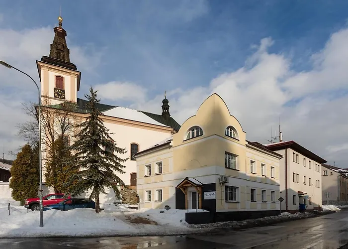 Hotell Vlevo Dole - No 7